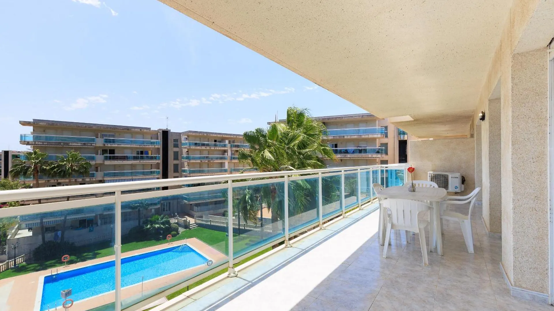 Rentalmar Ventura Village Salou Apartamento